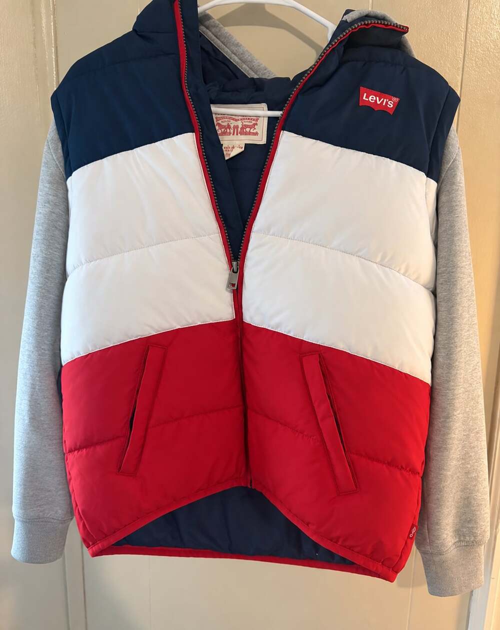 Levi's Boys Hooded Puffer Jacket Size 12-13 Years Red White Blue Striped Hoodie